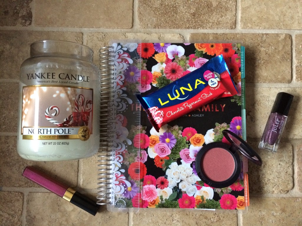 Friday Favorites :  Chanel, Yankee Candle, and&nbsp;SERIAL