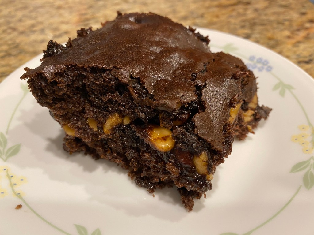 EAT | TikTok Snickers CAKE